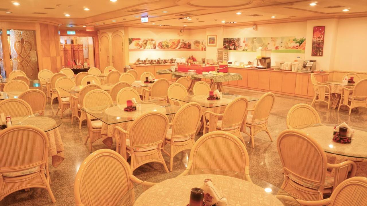 Hwa Du Hotel Tainan Exterior photo